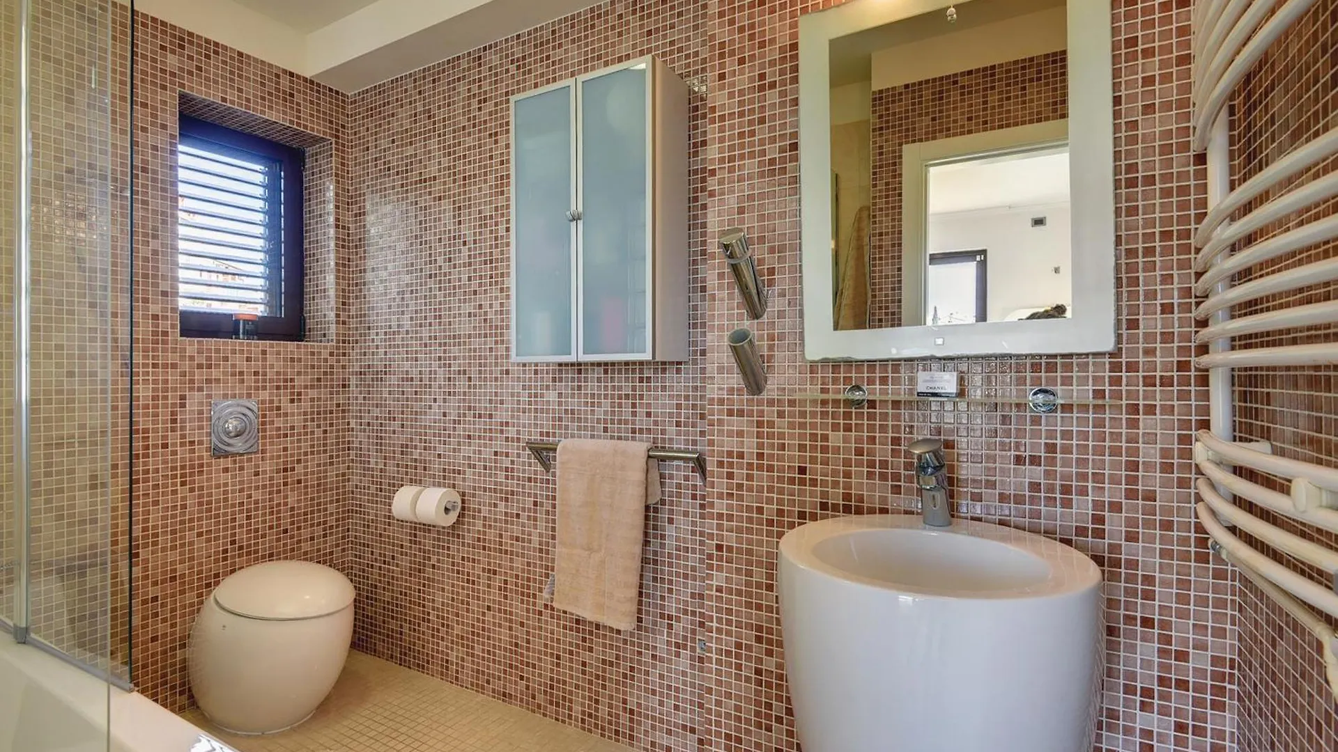Villa Contessa Del Mar In Pula For 7 People Only 200 Meters From The Beach & Pet Friendly