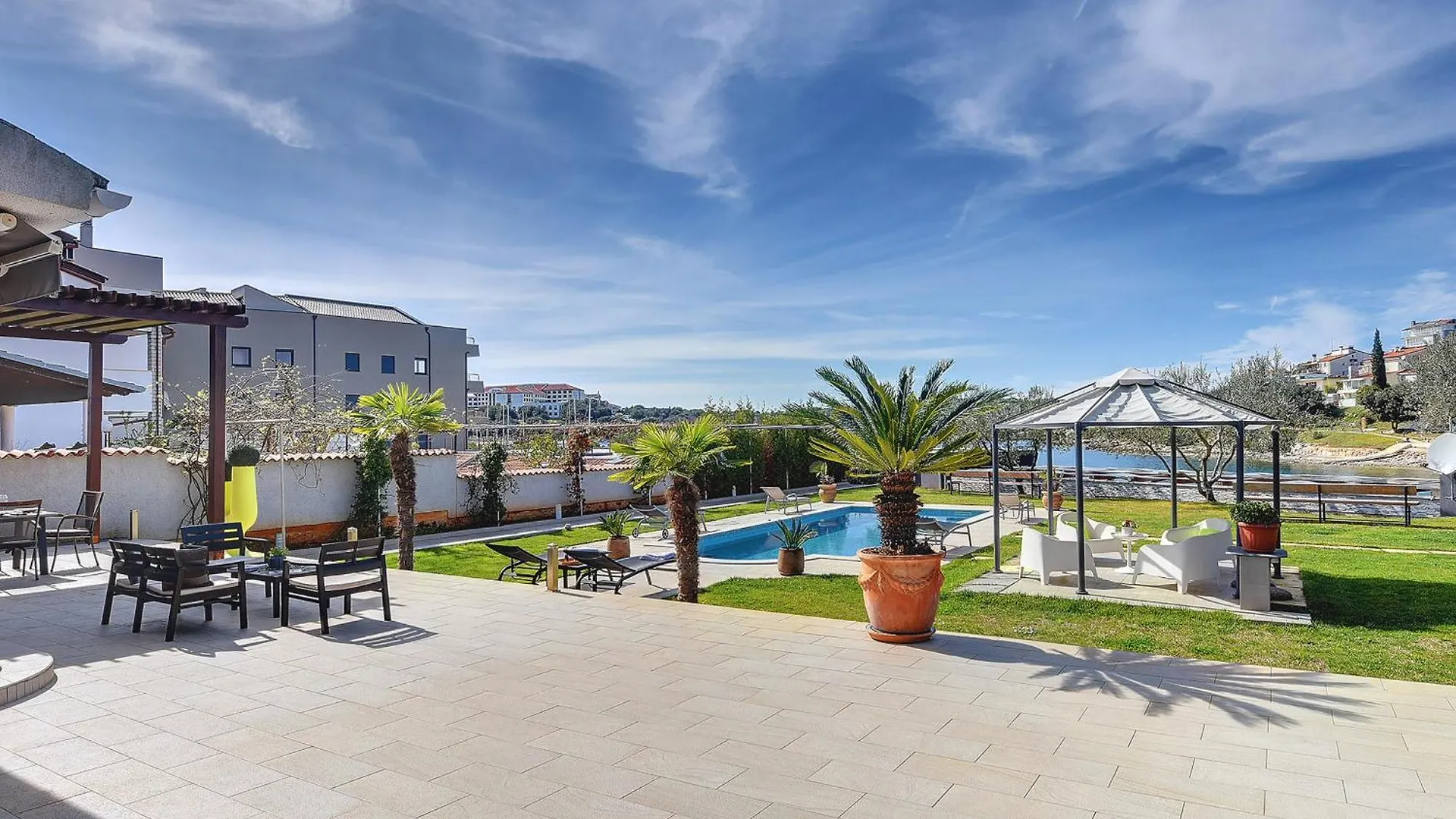 Villa Contessa Del Mar In Pula For 7 People Only 200 Meters From The Beach & Pet Friendly 0*,